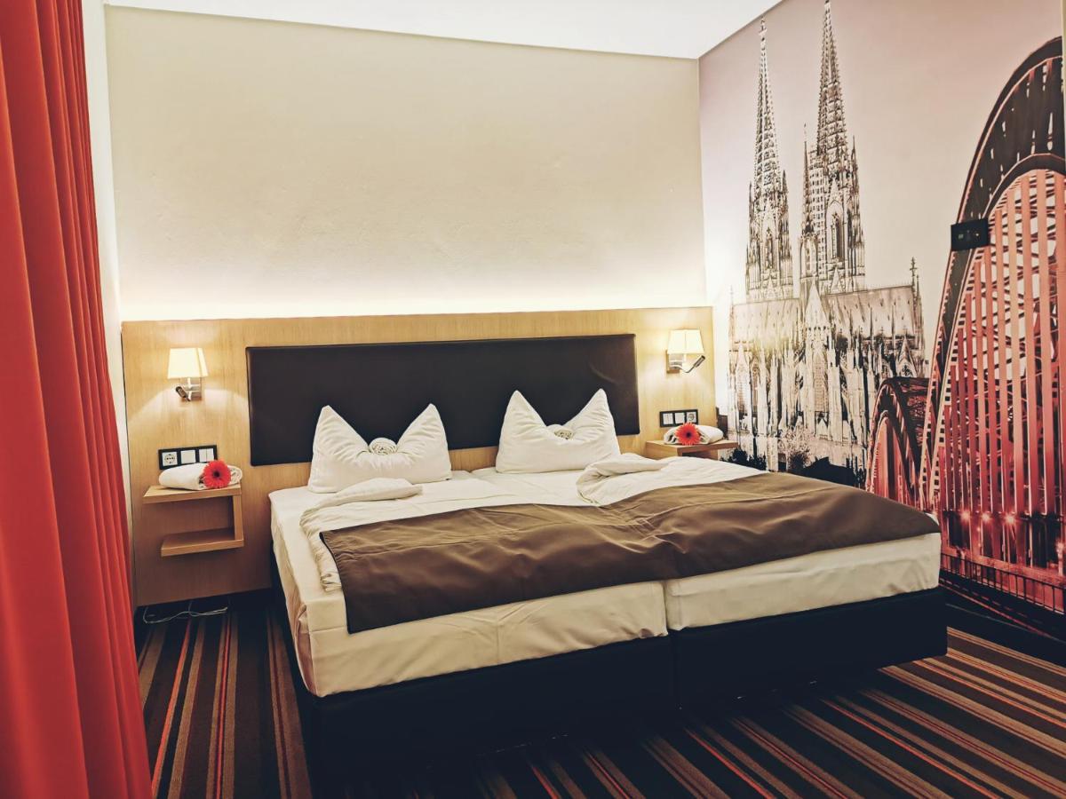 Hotel Fortune Koln Bagian luar foto